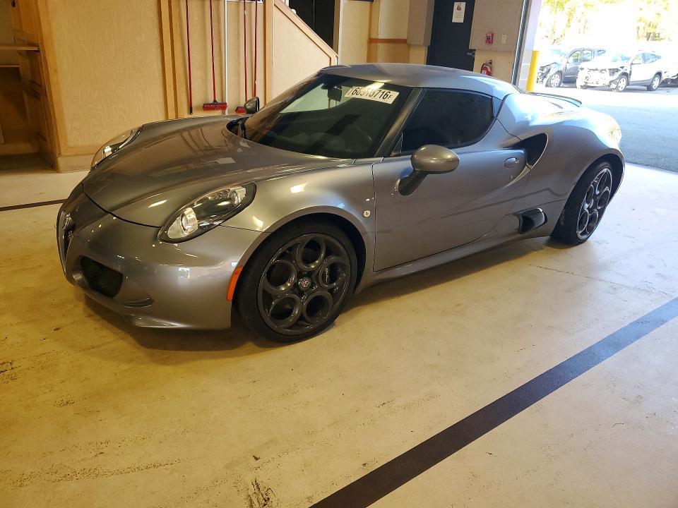 2017 ALFA ROMEO 4C   