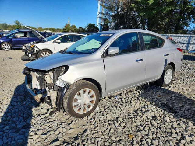 2019 NISSAN VERSA SV  