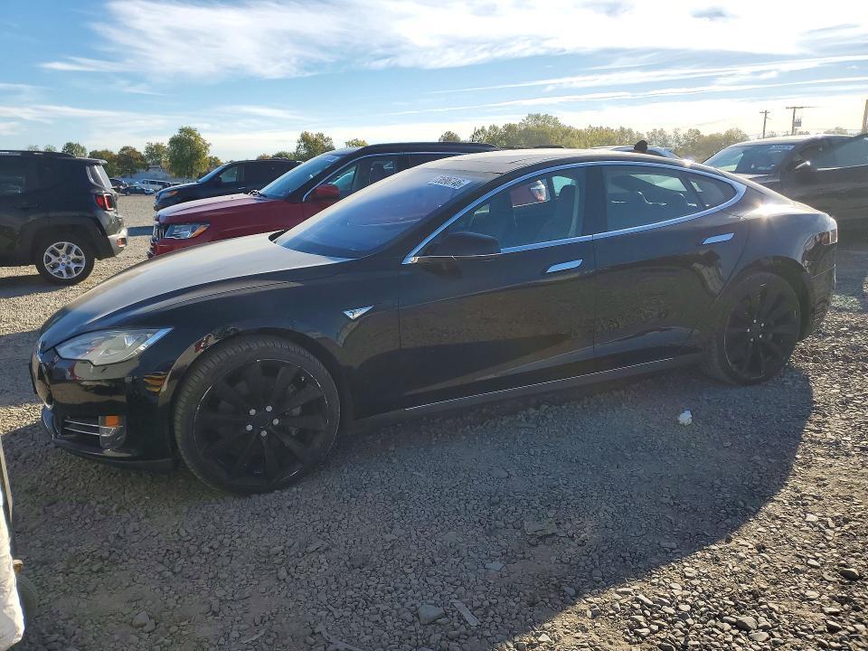 2013 TESLA MODEL S   