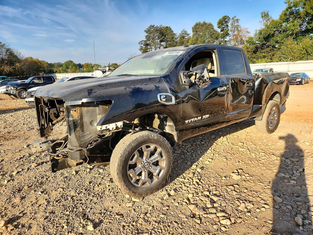 Vedere 2016 NISSAN TITAN SV, unghi 1