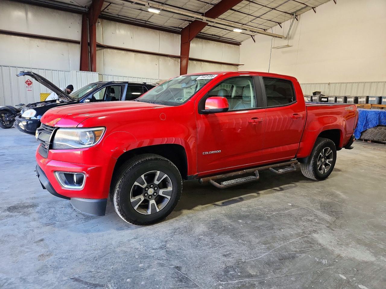 Vedere 2016 CHEVROLET COLORADO Z71, unghi 1