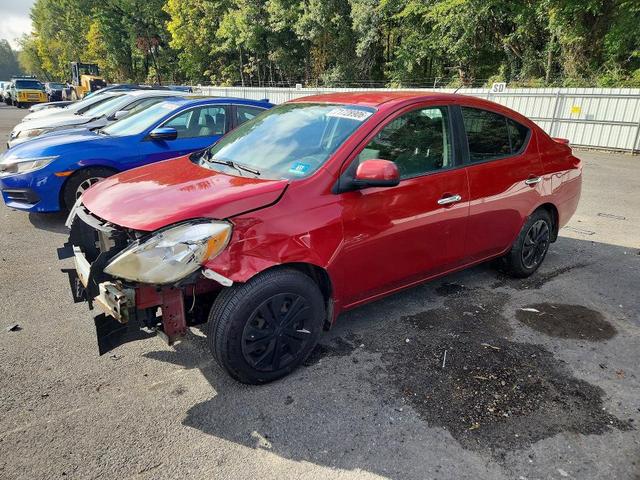 2013 NISSAN VERSA