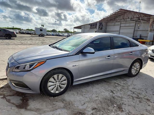 2016 HYUNDAI SONATA HYBRID SE  