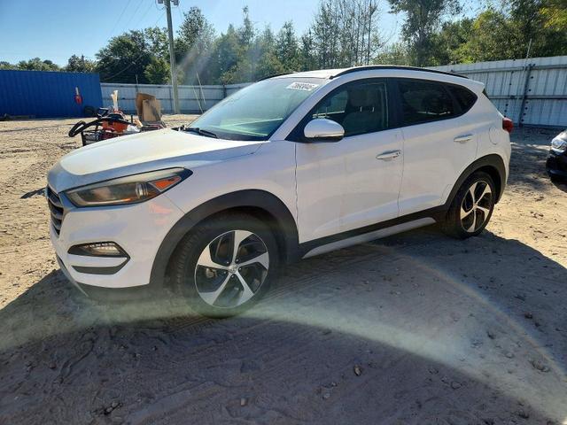 2017 HYUNDAI TUCSON
