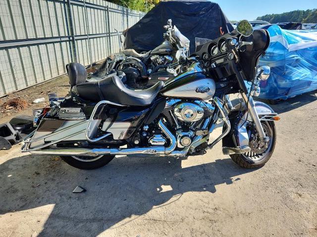 2010 HARLEY-DAVIDSON FLHTCU   