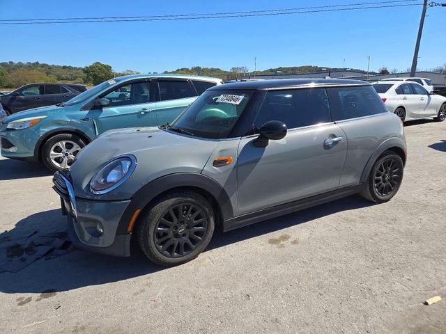 2016 MINI COOPER   