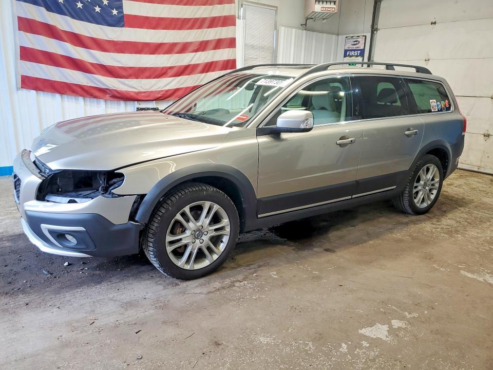 2016 VOLVO XC70 T5 PREMIER  
