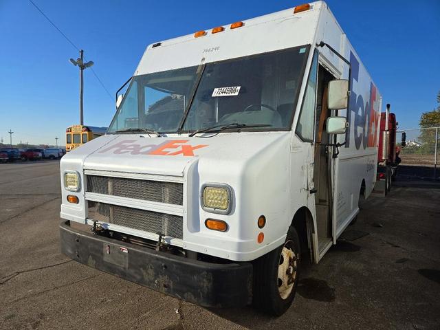 2005 FREIGHTLINER MT45 CHASSIS DELIVERY TRUCK