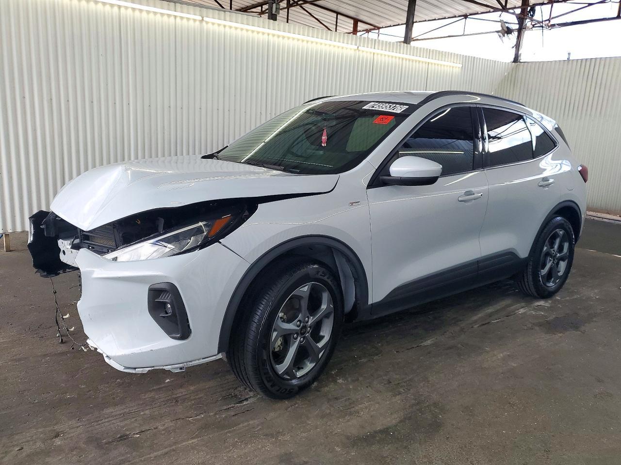 منظر 2025 FORD ESCAPE ST LINE SELECT، زاوية 1