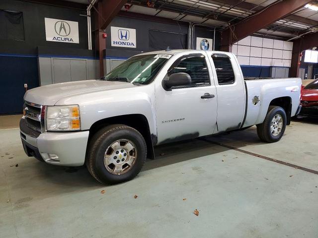 2011 CHEVROLET SILVERADO K1500 LT  