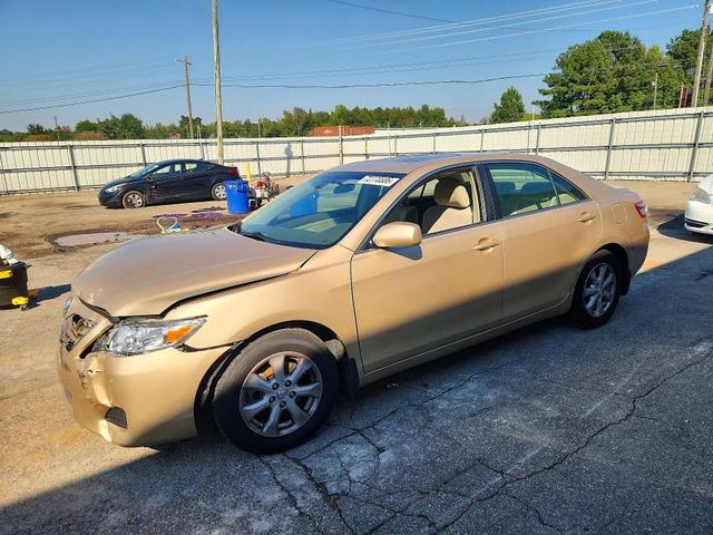 2010 TOYOTA CAMRY LE  