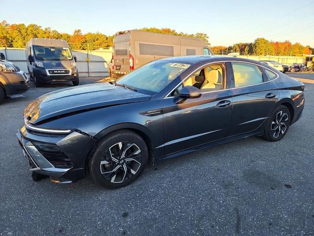 2025 HYUNDAI SONATA