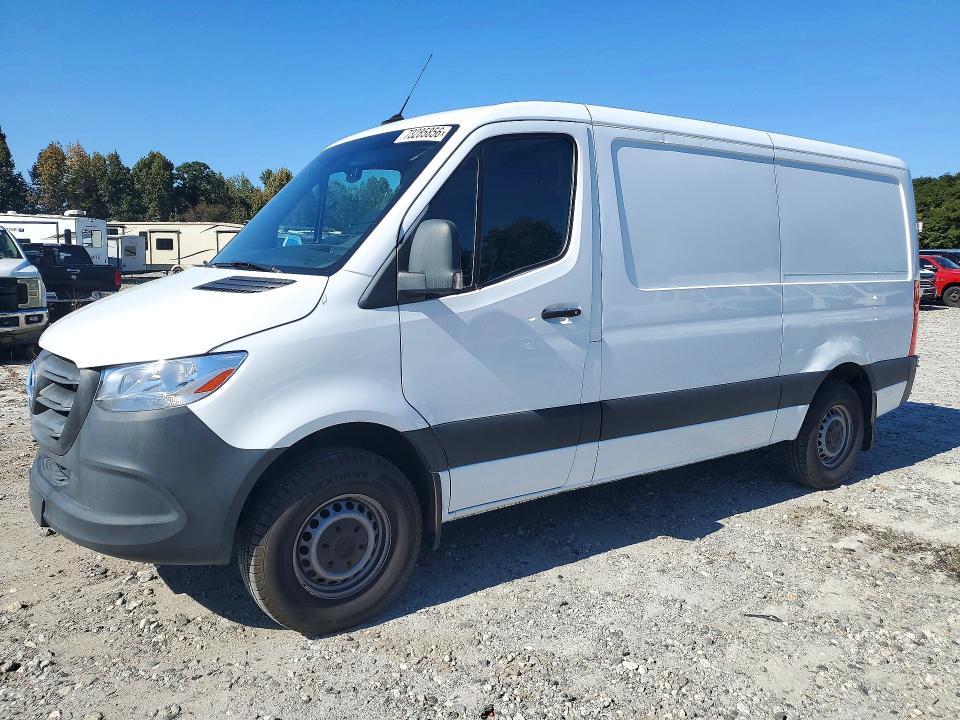 2019 MERCEDES-BENZ SPRINTER 15002500  