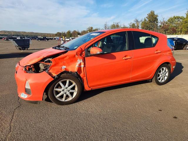 2013 TOYOTA PRIUS C THREE  