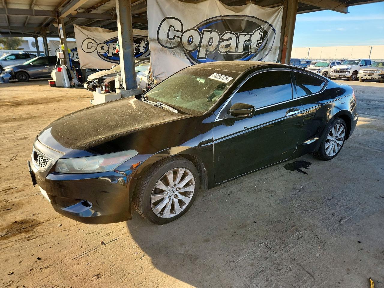 Vue de 2010 HONDA ACCORD EXL, angle 1