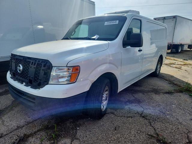 2013 NISSAN NV 2500 HD S  