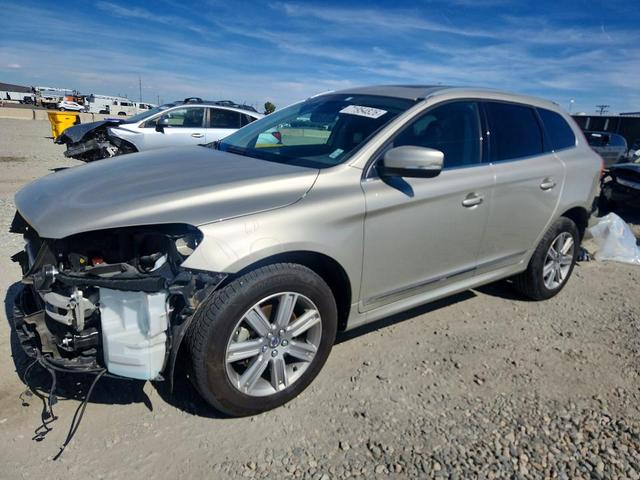 2017 VOLVO XC60 T5 INSCRIPTION  