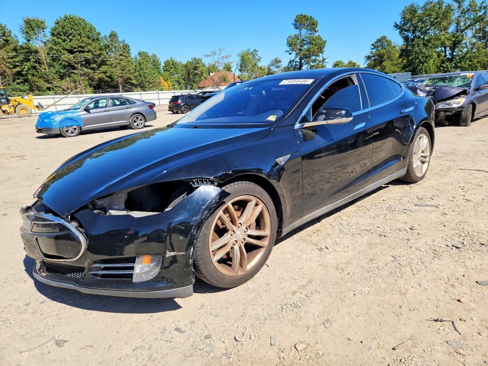 2012 TESLA MODEL S   