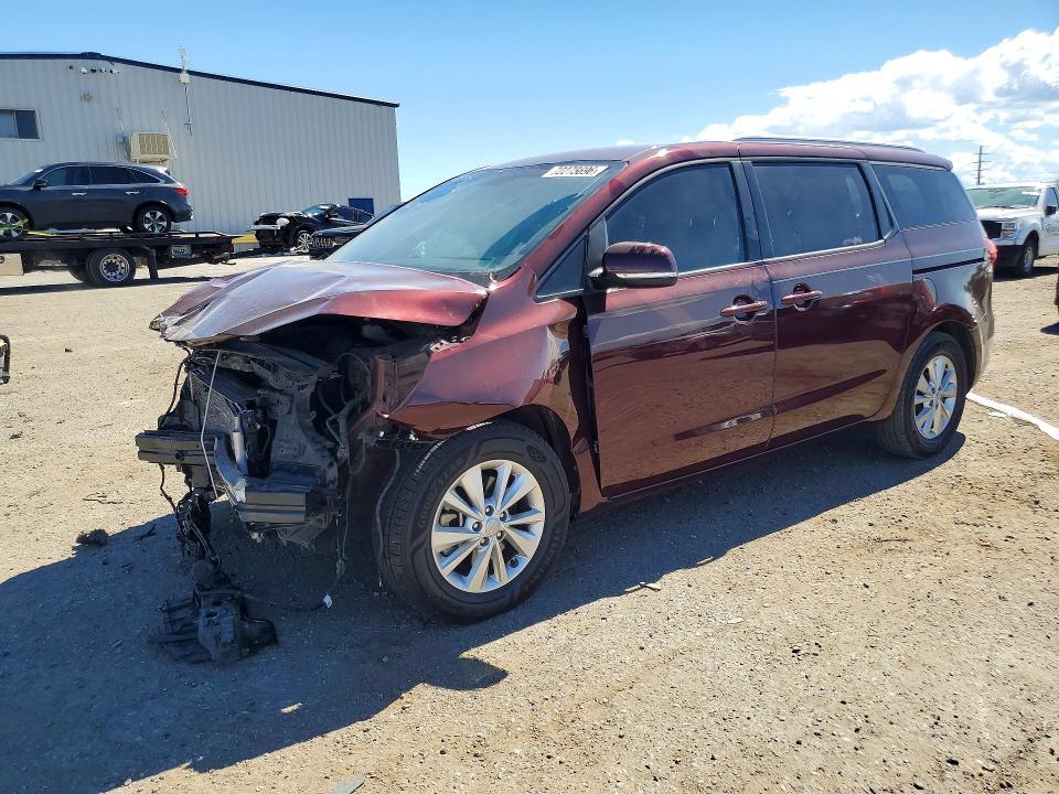 2017 KIA SEDONA LX  