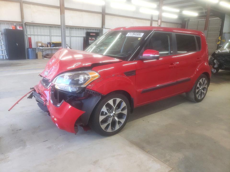 2013 KIA SOUL !  