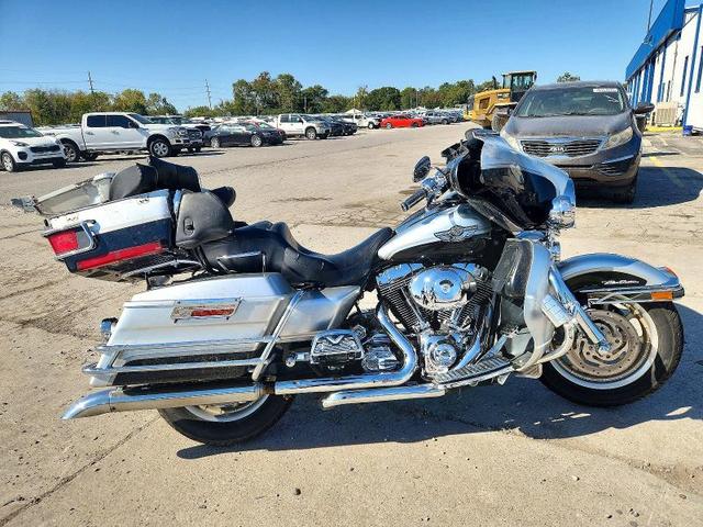 2003 HARLEY-DAVIDSON FLHTCUI ANNIVERSARY  