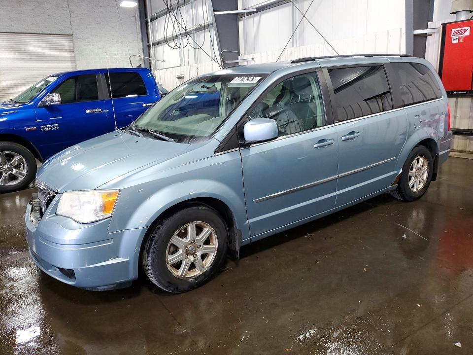 2009 CHRYSLER TOWN & COUNTRY TOURING  