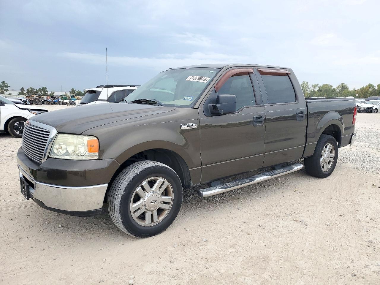 منظر 2008 FORD F150 SUPERCREW، زاوية 1