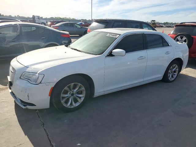2016 CHRYSLER 300
