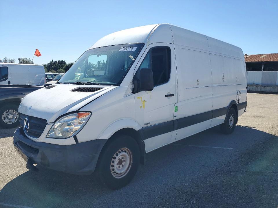 2012 MERCEDES-BENZ SPRINTER 2500  