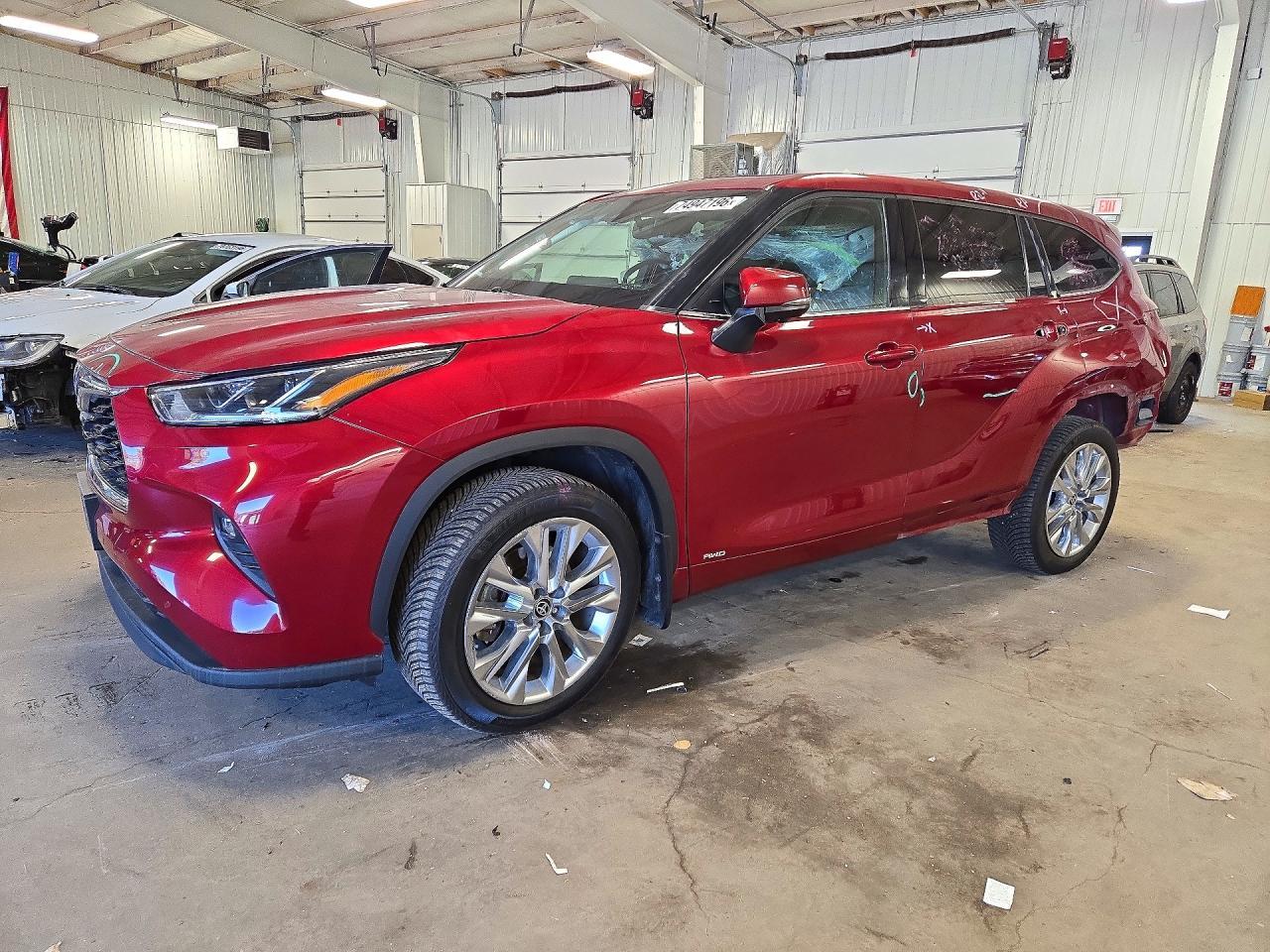 Вид 2023 TOYOTA HIGHLANDER HYBRID LIMITED, угол 1