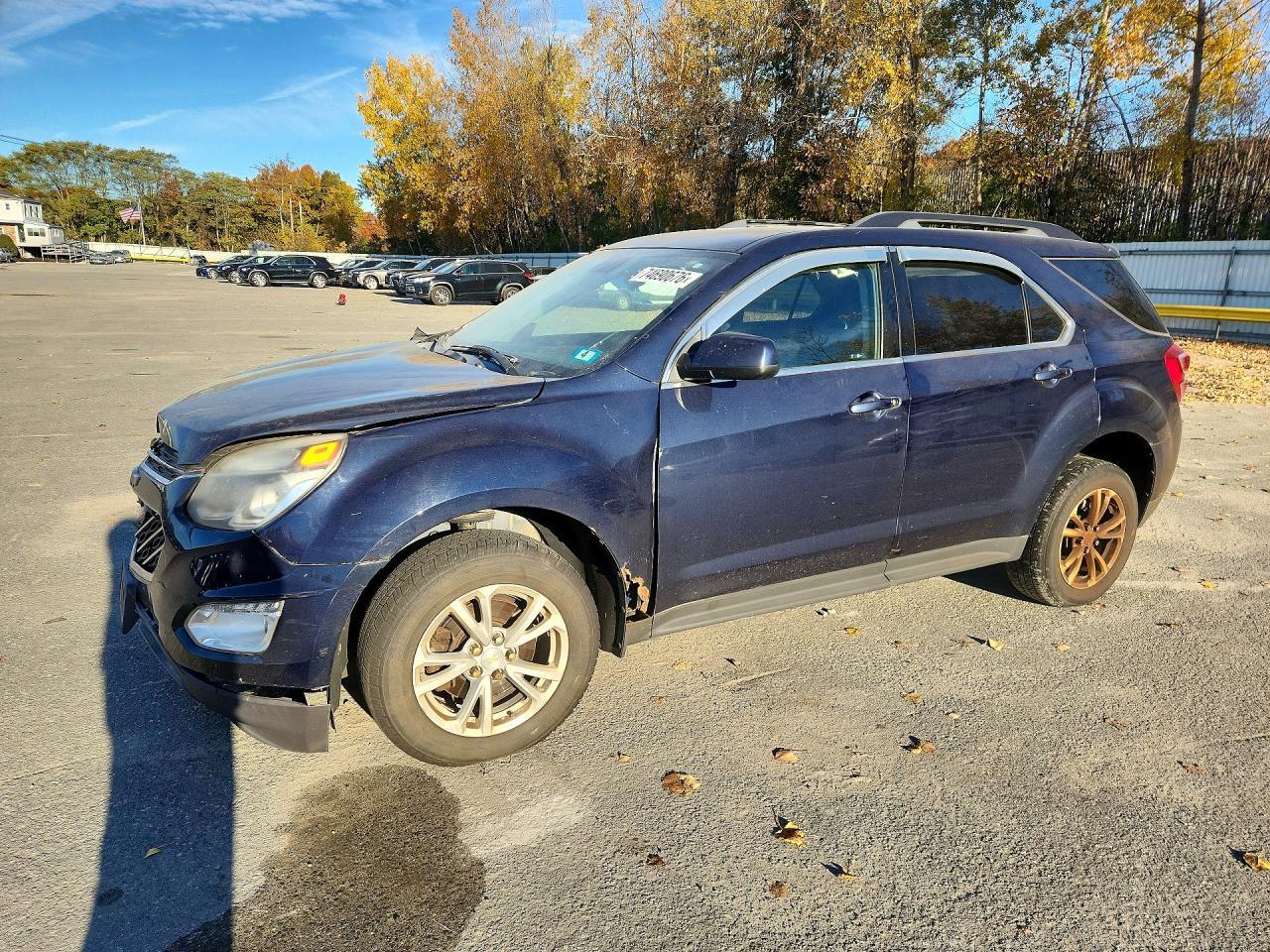 Vue de 2017 CHEVROLET EQUINOX LT, angle 1