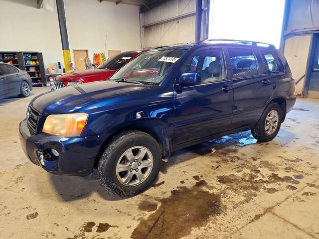 2004 TOYOTA HIGHLANDER BASE  