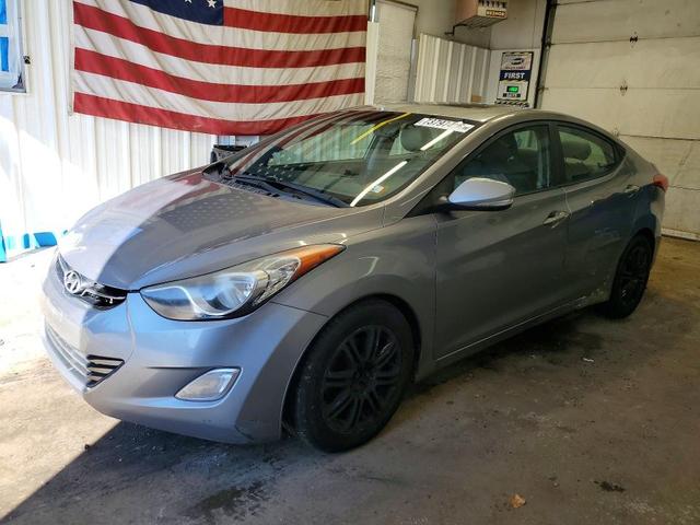 2012 HYUNDAI ELANTRA