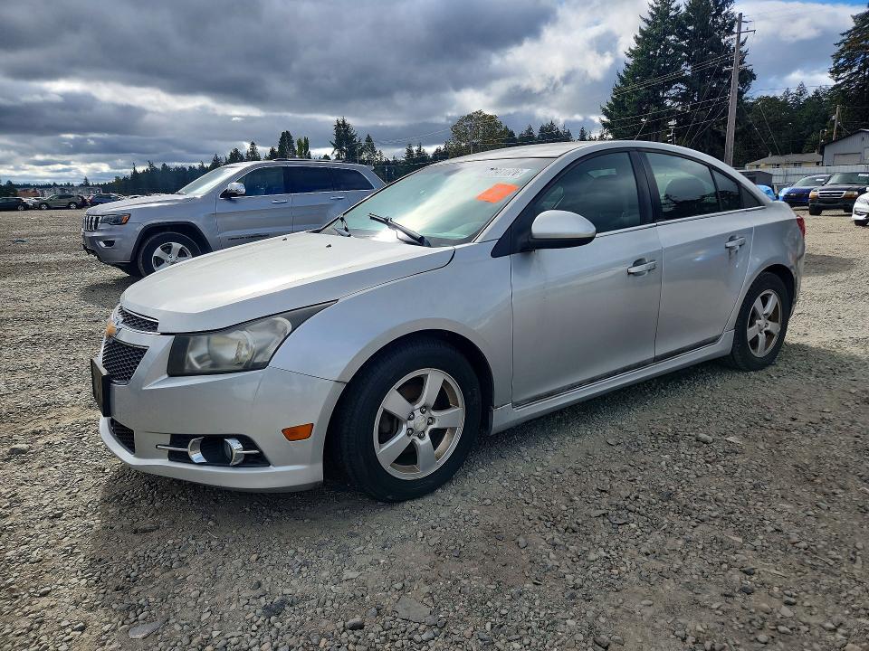 2014 CHEVROLET CRUZE LT  