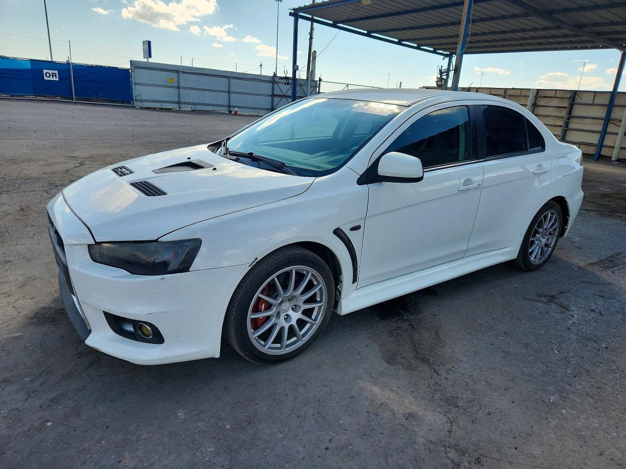 منظر 2010 MITSUBISHI LANCER EVOLUTION MR، زاوية 1