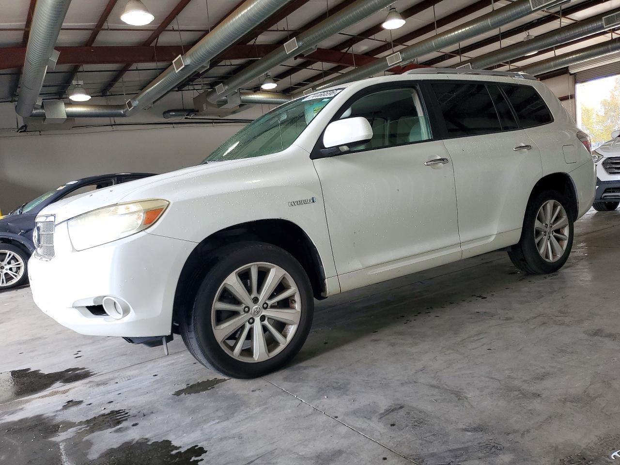 2009 TOYOTA HIGHLANDER HYBRID LIMITED view, angle 1