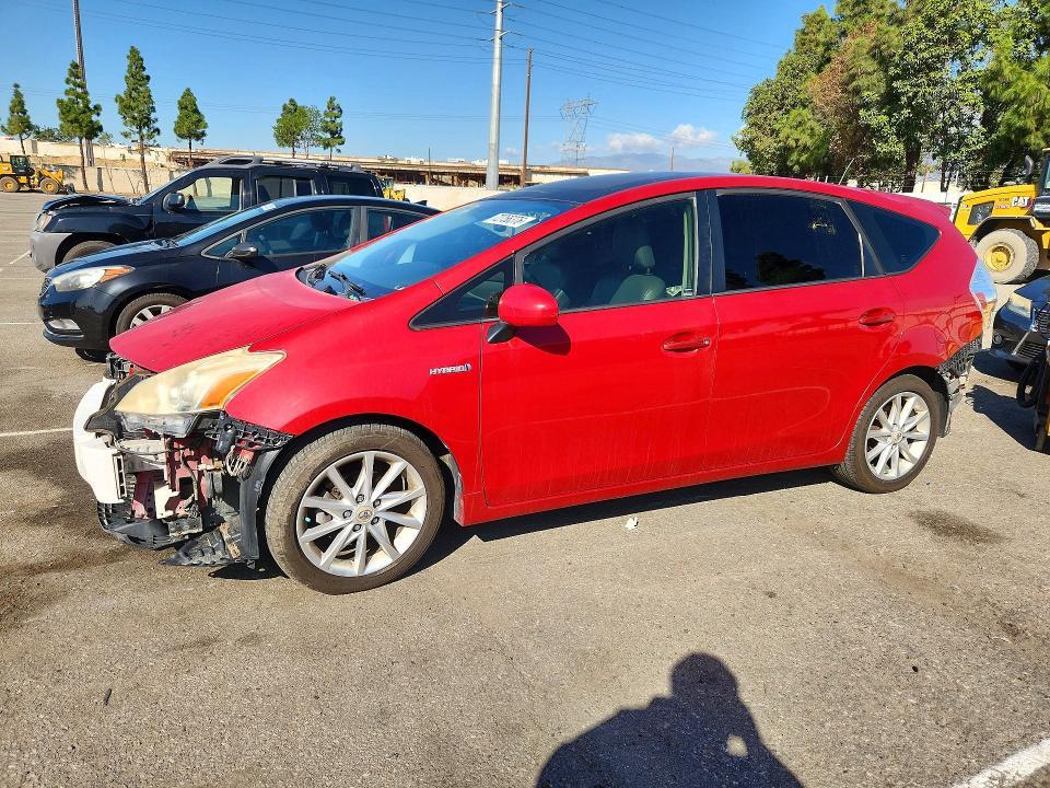 2013 TOYOTA PRIUS V FIVE  