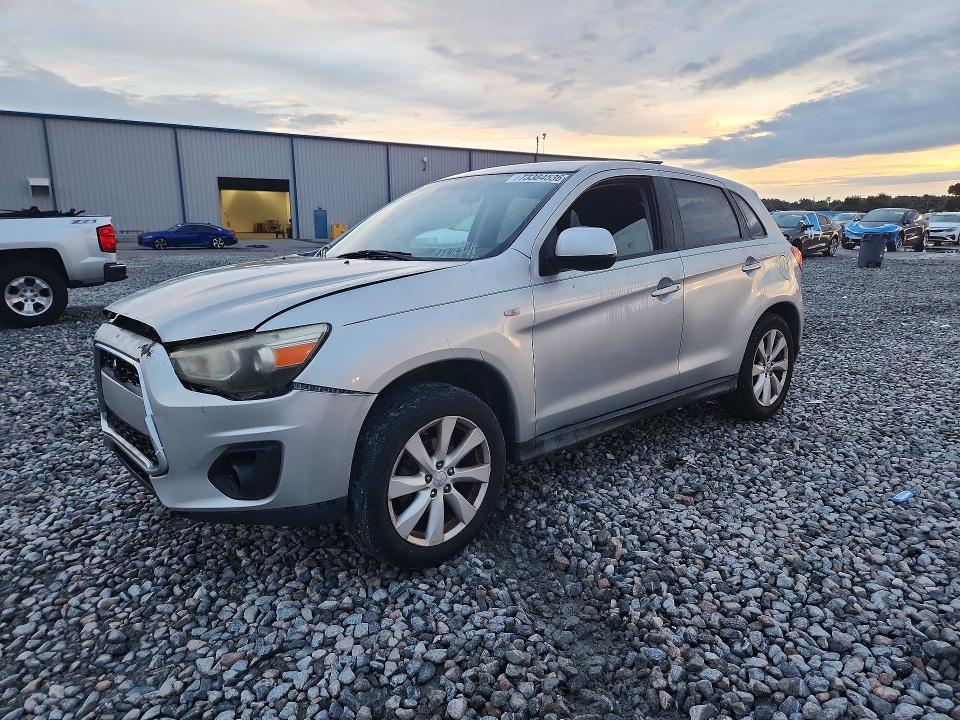 2013 MITSUBISHI OUTLANDER SPORT ES  