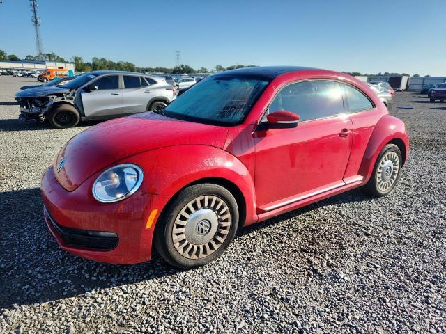 2013 VOLKSWAGEN BEETLE   