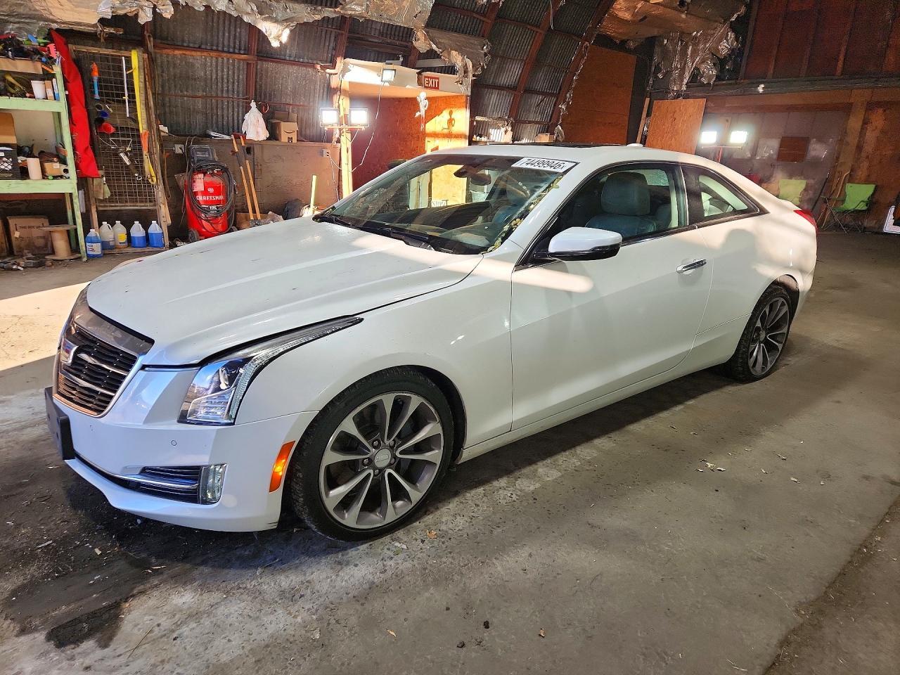 منظر 2017 CADILLAC ATS LUXURY، زاوية 1