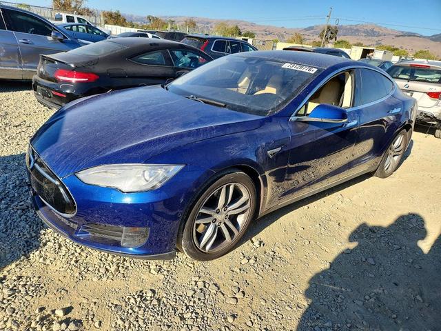 2015 TESLA MODEL S   