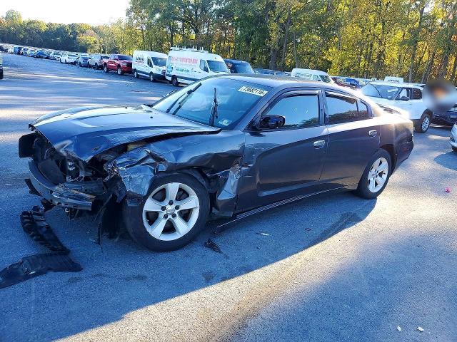 2013 DODGE CHARGER SE  