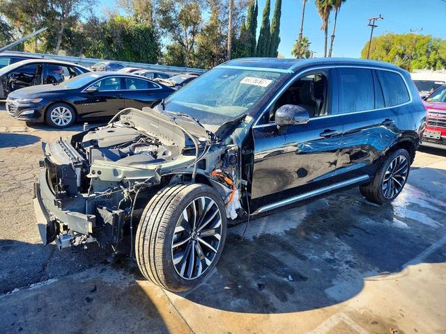 2025 VOLVO XC90 PLUS  