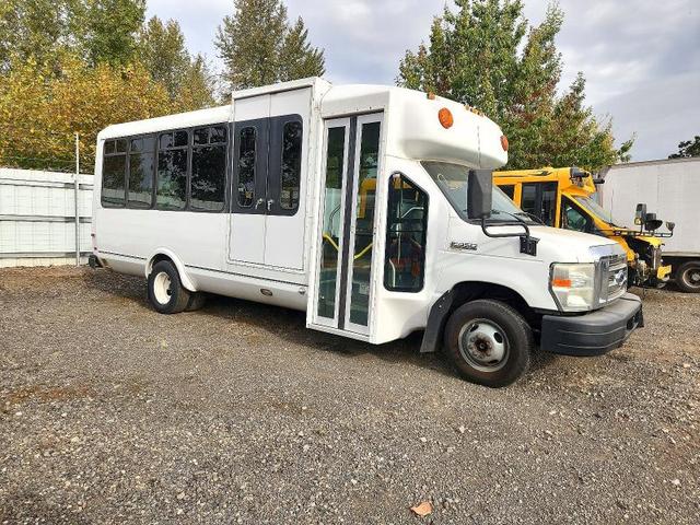 2011 FORD E450 SHUTTLE BUS