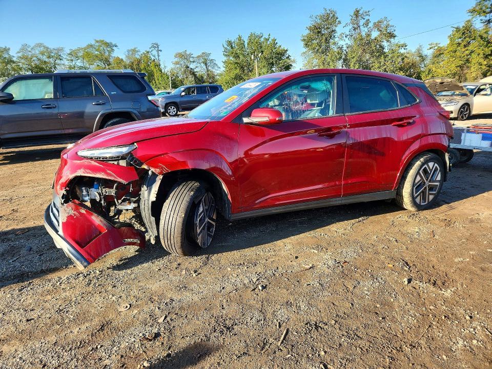 2023 HYUNDAI KONA SE  