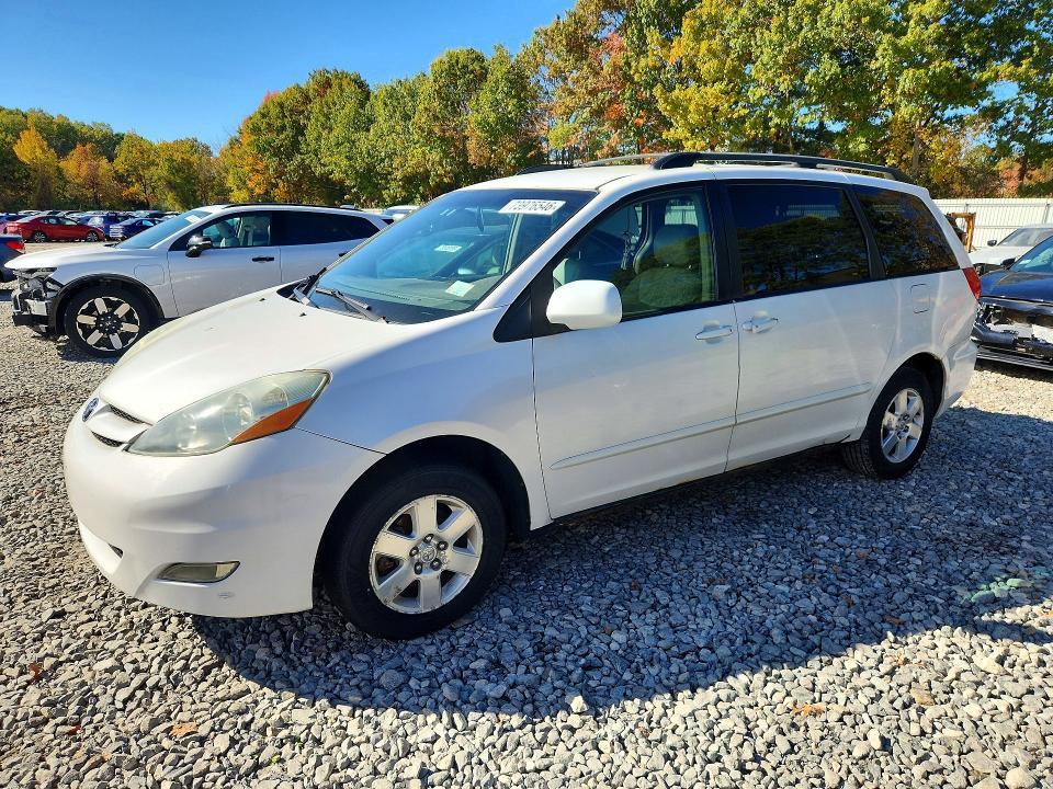 2006 TOYOTA SIENNA XLE 7 PASSENGER  