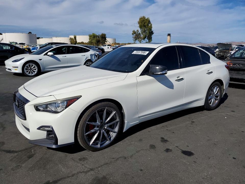 2019 INFINITI Q50 30T LUXE  