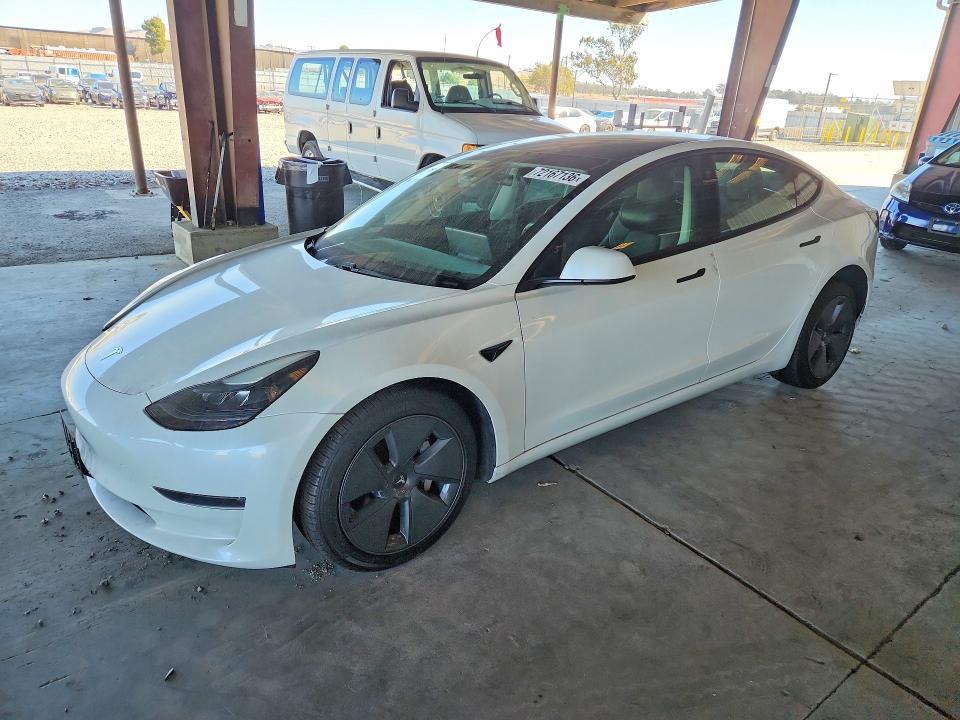 2021 TESLA MODEL 3   