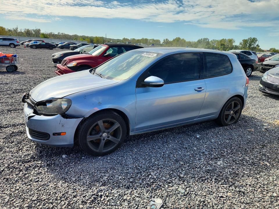 2010 VOLKSWAGEN GOLF   