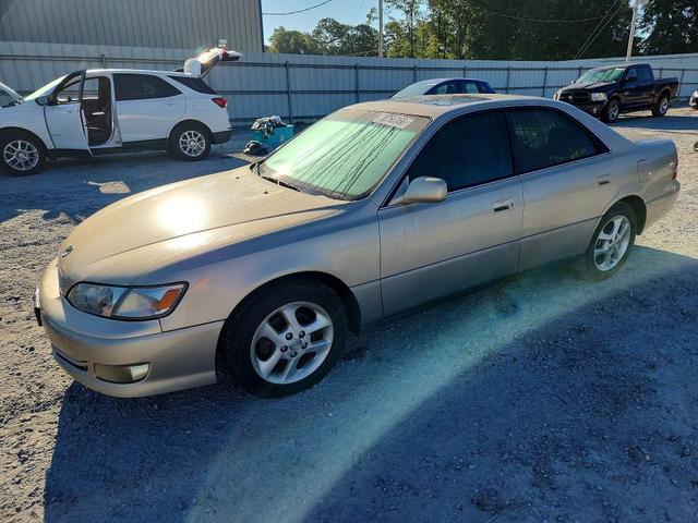 2001 LEXUS ES 300  